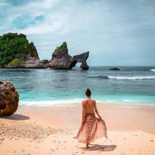Atuh Beach